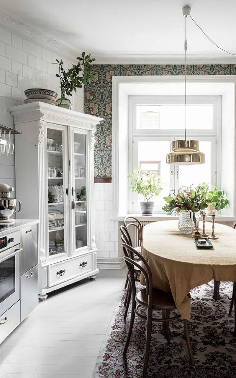 Morris & Co tapetti, remontoidussa asunnossa, Göteborg, Ruotsi 